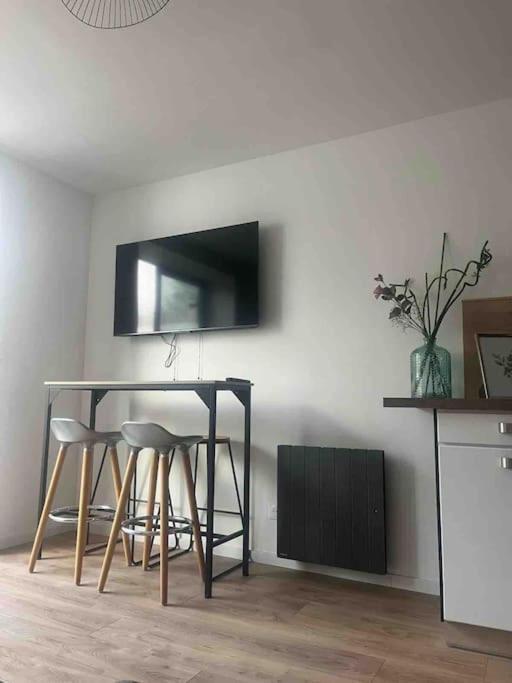 La Grange Eiffel Cosy Avec Parking Ferme Et Terrasse Wood *